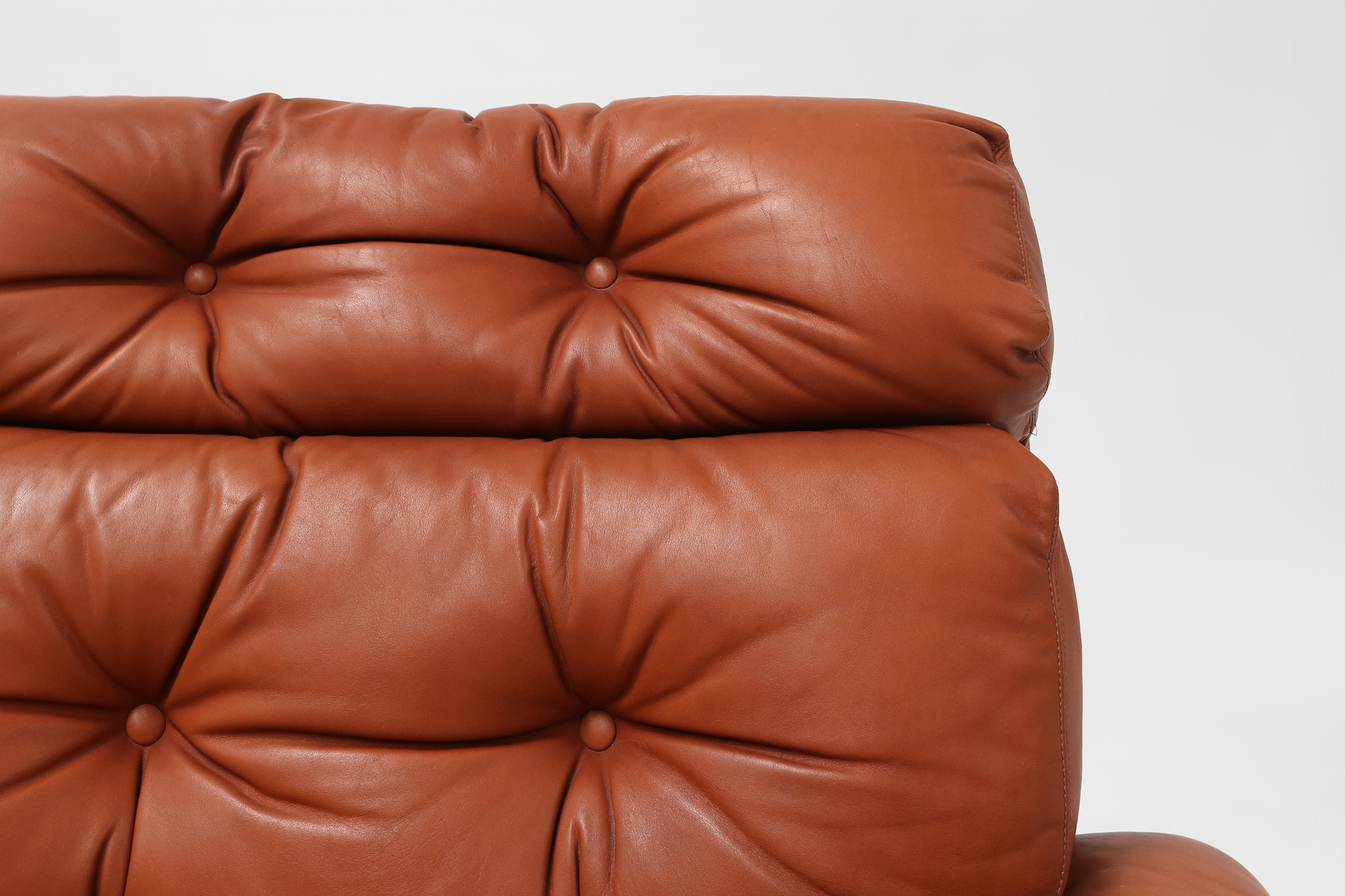 Brown leather armchair Coronado by Tobia Scarpa for B&B Italia, Italy ca. 1960thumbnail